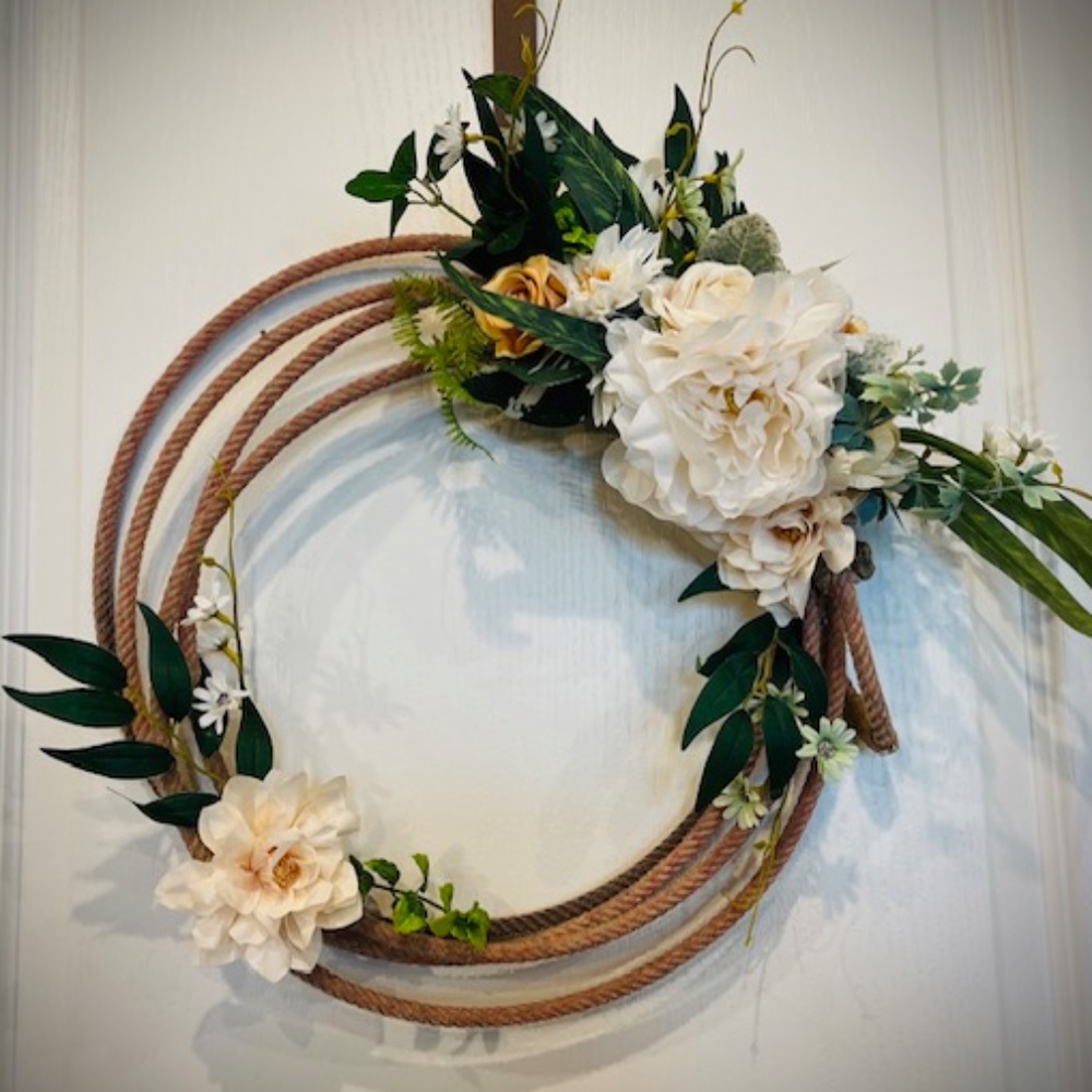 Lasso Wreath